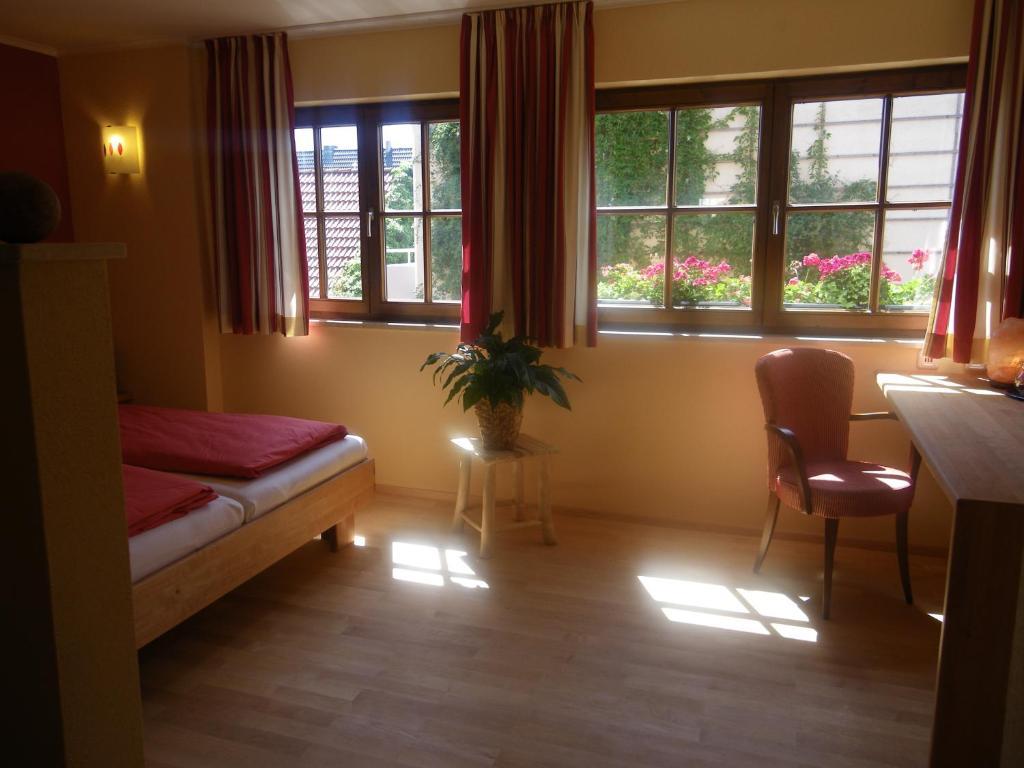 Bio Hotel Bayerischer Wirt Augsburg Szoba fotó