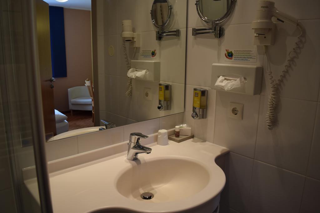 Bio Hotel Bayerischer Wirt Augsburg Kültér fotó